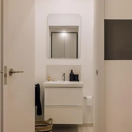 Liac - 2 Bedrooms In Alvalade Appartement