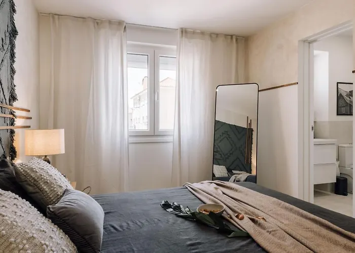 Liac - 2 Bedrooms In Alvalade *